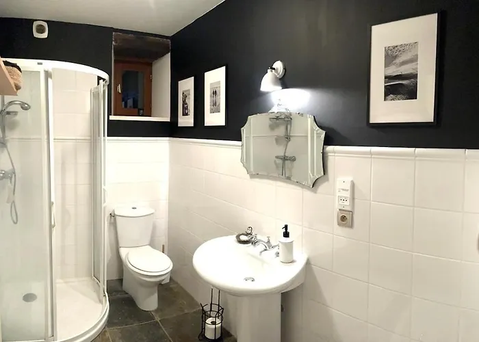 펜션 Le Petit Nid, Vue Mer, L'ile De Tatihou Avec Jacuzzi La Pernelle