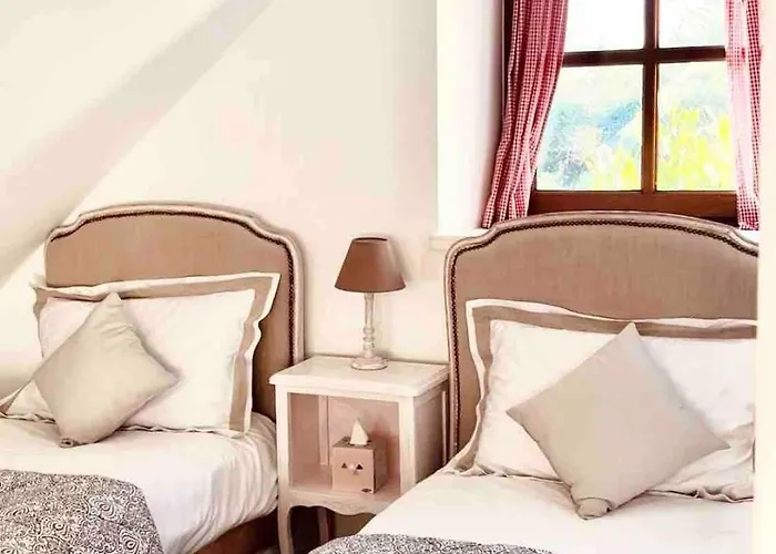 Le Petit Nid, Vue Mer, L'ile De Tatihou Avec Jacuzzi 펜션